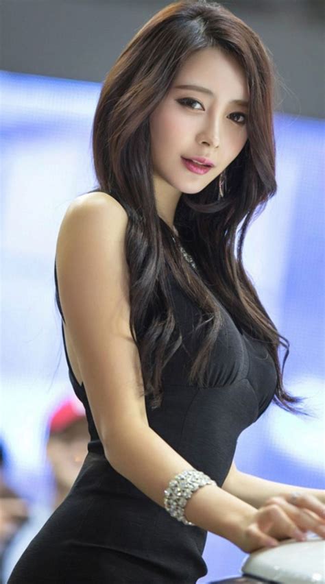 Free Chinese Babe Porn Videos .